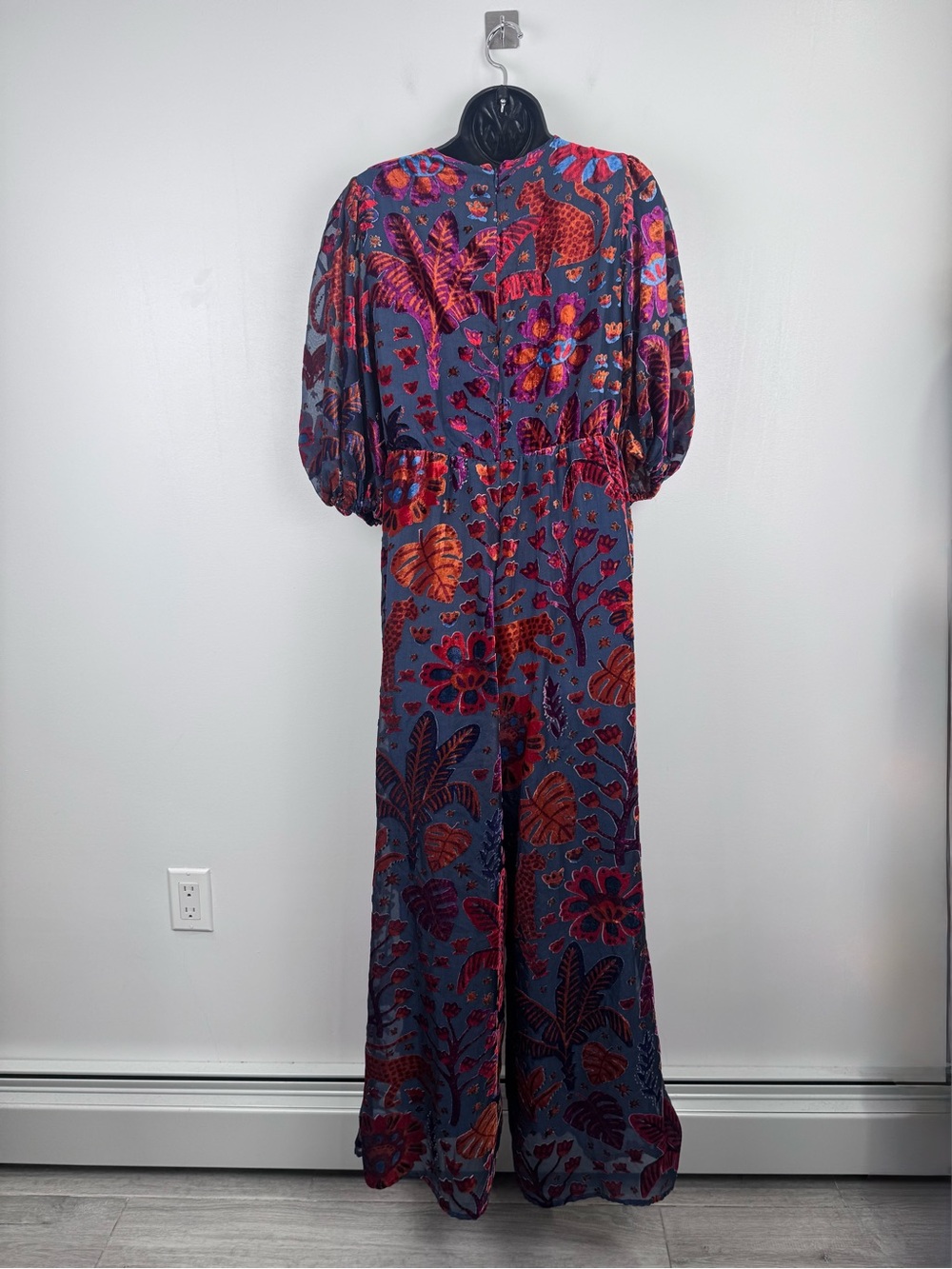 Farm Rio Women Jaguar Velvet Jumpsuit Size Medium - Picture 3 of 7